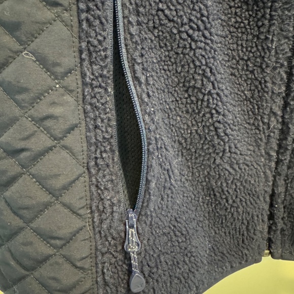 Vineyard Vines Navy Vest XS - Picture 7 of 7